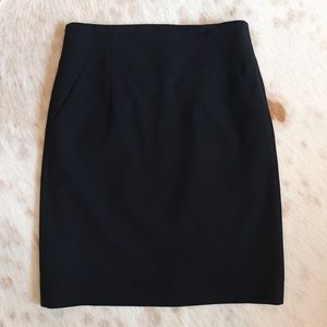 Banana Republic - Pencil Skirt